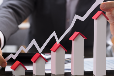 La alza del sector inmobiliario beneficia a los mexicanos